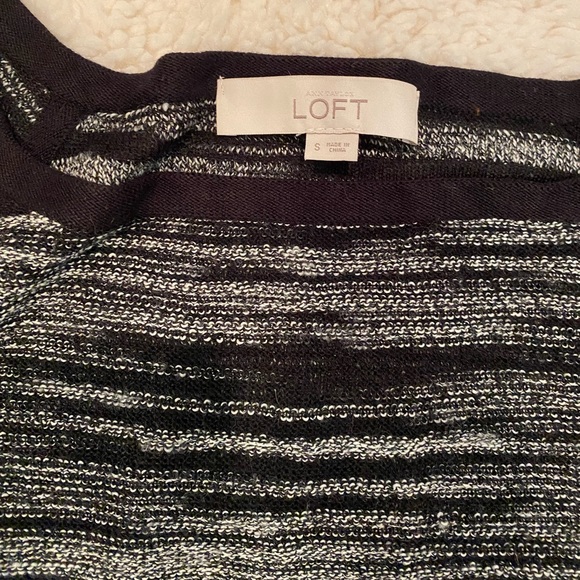 LOFT black and white sweater - Picture 3 of 4